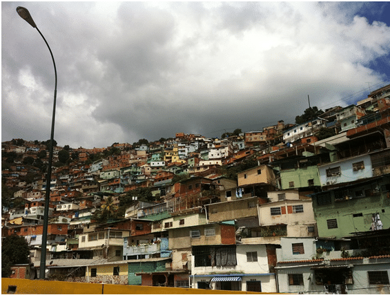 http://househunting.es/wp-content/uploads/2018/06/Caracas-Venezuela-ciudad-m%C3%A1s-cara-del-mundo-vivir1.png
